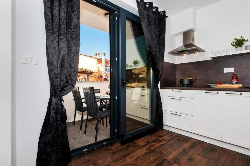 Deluxe Apartments A&A - 2 Rovinj Exterior foto